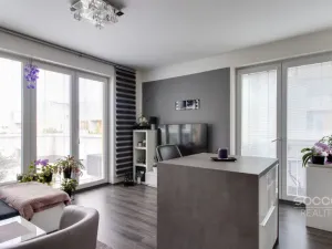 Pronájem bytu 2+kk, Praha - Kyje, Farkašova, 41 m2