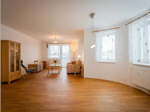 Pronájem bytu 2+kk, Odolena Voda, Nad Štolami, 84 m2