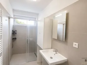 Pronájem bytu 4+kk, Lipůvka, 79 m2