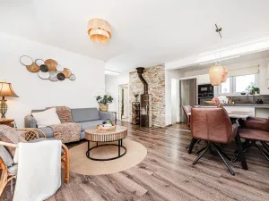 Prodej rodinného domu, Kostelec nad Labem, V Chaloupkách, 120 m2
