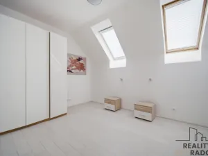 Pronájem bytu 2+kk, Pardubice, Dašická, 62 m2