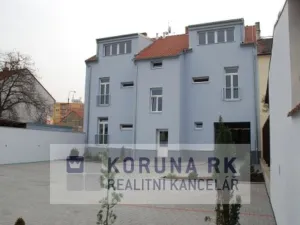 Pronájem garážového stání, České Budějovice - České Budějovice 7, Lidická tř., 13 m2