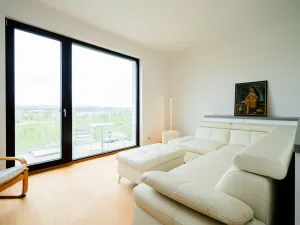 Prodej bytu 1+kk, Praha - Hrdlořezy, V třešňovce, 41 m2