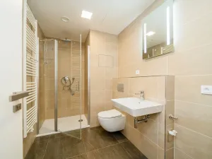 Prodej bytu 1+kk, Praha - Hrdlořezy, V třešňovce, 41 m2