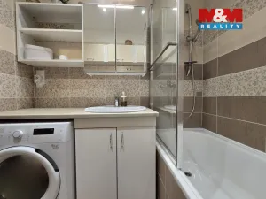 Prodej bytu 3+1, Frýdek-Místek - Frýdek, Novodvorská, 80 m2