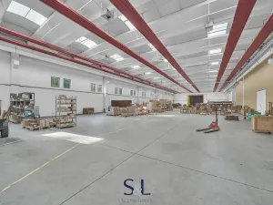 Prodej výrobních prostor, Turnov, Hruborohozecká, 2500 m2