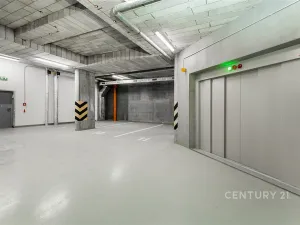 Pronájem bytu 2+kk, Praha, Plzeňská, 52 m2