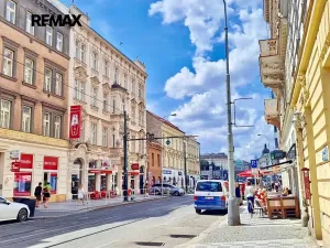 Pronájem kanceláře, Praha - Karlín, Sokolovská, 49 m2