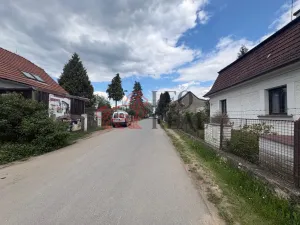 Prodej pozemku pro bydlení, Praha - Újezd nad Lesy, Lišická, 630 m2