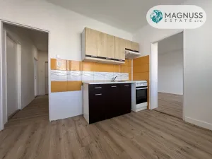 Prodej bytu 3+1, Šumperk, Bratrušovská, 80 m2