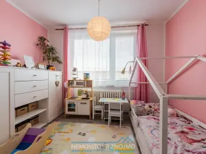 Prodej bytu 3+1, Hodonice, Sídliště, 71 m2