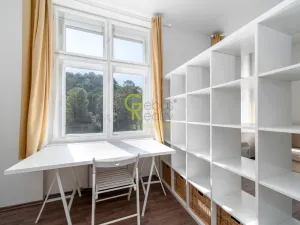 Pronájem bytu 1+kk, Praha, Jaromírova, 37 m2