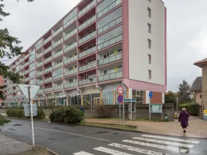 Pronájem bytu 3+1, Neratovice, nám. Republiky, 72 m2