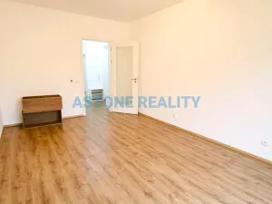 Pronájem bytu 2+kk, Praha - Vršovice, Košická, 69 m2