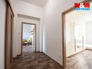 Pronájem bytu 3+1, Hradec Králové - Kukleny, Pražská třída, 85 m2