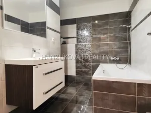 Pronájem bytu 3+kk, České Budějovice - České Budějovice 3, B. Smetany, 78 m2