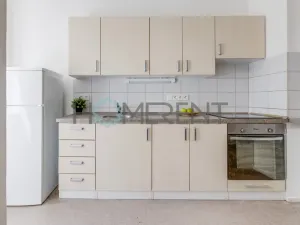 Pronájem bytu 1+1, Praha - Vinohrady, náměstí Jiřího z Lobkovic, 43 m2