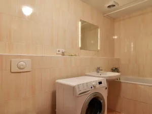 Pronájem bytu 2+kk, Praha - Holešovice, V háji, 55 m2