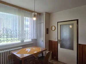 Prodej bytu 3+1, Ústí nad Labem - Neštěmice, Dubová, 81 m2