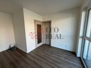 Pronájem bytu 2+kk, Praha, 41 m2