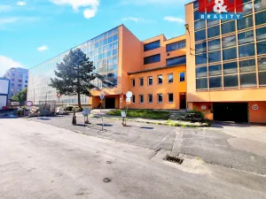 Pronájem garážového stání, Praha - Střížkov, Lovosická, 18 m2