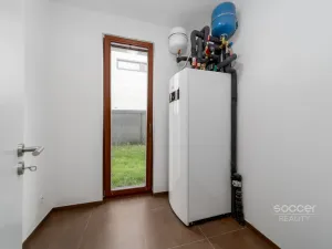Pronájem rodinného domu, Ohrobec, Na širokém I, 171 m2