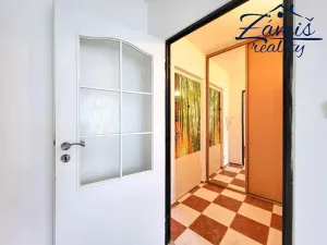 Pronájem bytu 1+kk, Kladno, Plzeňská, 27 m2