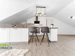 Pronájem bytu 2+kk, Náchod, Masarykovo náměstí, 78 m2
