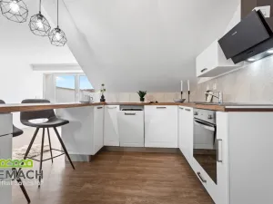 Pronájem bytu 2+kk, Náchod, Masarykovo náměstí, 78 m2