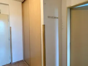 Pronájem bytu 2+kk, Praha - Strašnice, Krupská, 42 m2