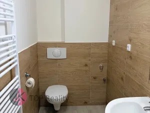 Pronájem rodinného domu, Praha - Uhříněves, Vlárská, 100 m2