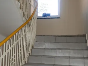 Pronájem kanceláře, Plzeň - Jižní Předměstí, Skrétova, 36 m2