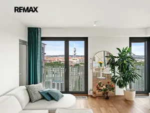 Pronájem bytu 2+kk, Praha - Žižkov, Olšanská, 71 m2