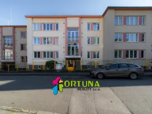 Prodej bytu 3+1, Praha - Troja, Na Šutce, 66 m2
