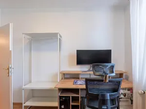 Dražba bytu 4+1, Zeleneč, Mstětická, 96 m2
