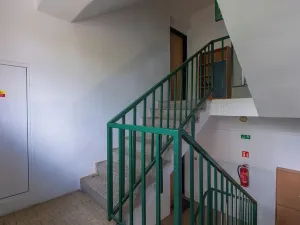 Dražba bytu 4+1, Zeleneč, Mstětická, 96 m2