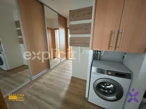 Pronájem bytu 3+1, Zlín - Malenovice, U Sídliště, 79 m2