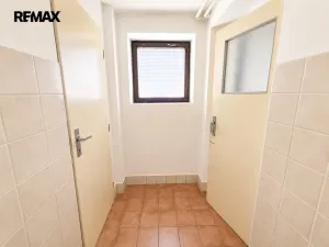 Prodej rodinného domu, Lužná, Komenského, 192 m2