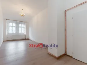Prodej bytu 1+1, Teplice, Školní, 70 m2
