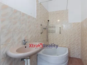 Prodej bytu 1+1, Teplice, Školní, 70 m2