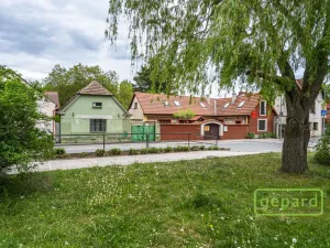 Prodej rodinného domu, Hostivice, Husovo náměstí, 66 m2