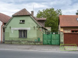 Prodej rodinného domu, Hostivice, Husovo náměstí, 66 m2