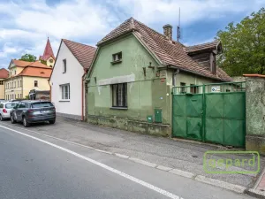 Prodej rodinného domu, Hostivice, Husovo náměstí, 66 m2