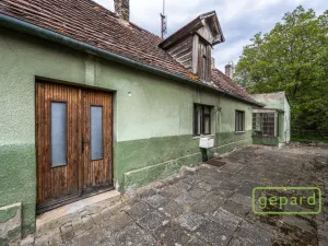 Prodej rodinného domu, Hostivice, Husovo náměstí, 66 m2