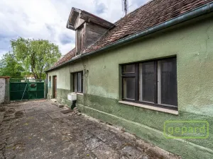 Prodej rodinného domu, Hostivice, Husovo náměstí, 66 m2