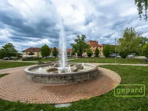 Prodej rodinného domu, Hostivice, Husovo náměstí, 66 m2