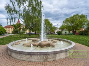 Prodej rodinného domu, Hostivice, Husovo náměstí, 66 m2