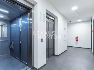 Prodej bytu 3+kk, Praha - Vysočany, Oktábcových, 84 m2