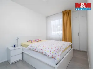 Prodej bytu 2+kk, Praha - Dolní Měcholupy, Honzíkova, 54 m2