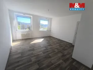 Pronájem bytu 1+kk, Ústí nad Labem - Krásné Březno, Dr. Horákové, 32 m2